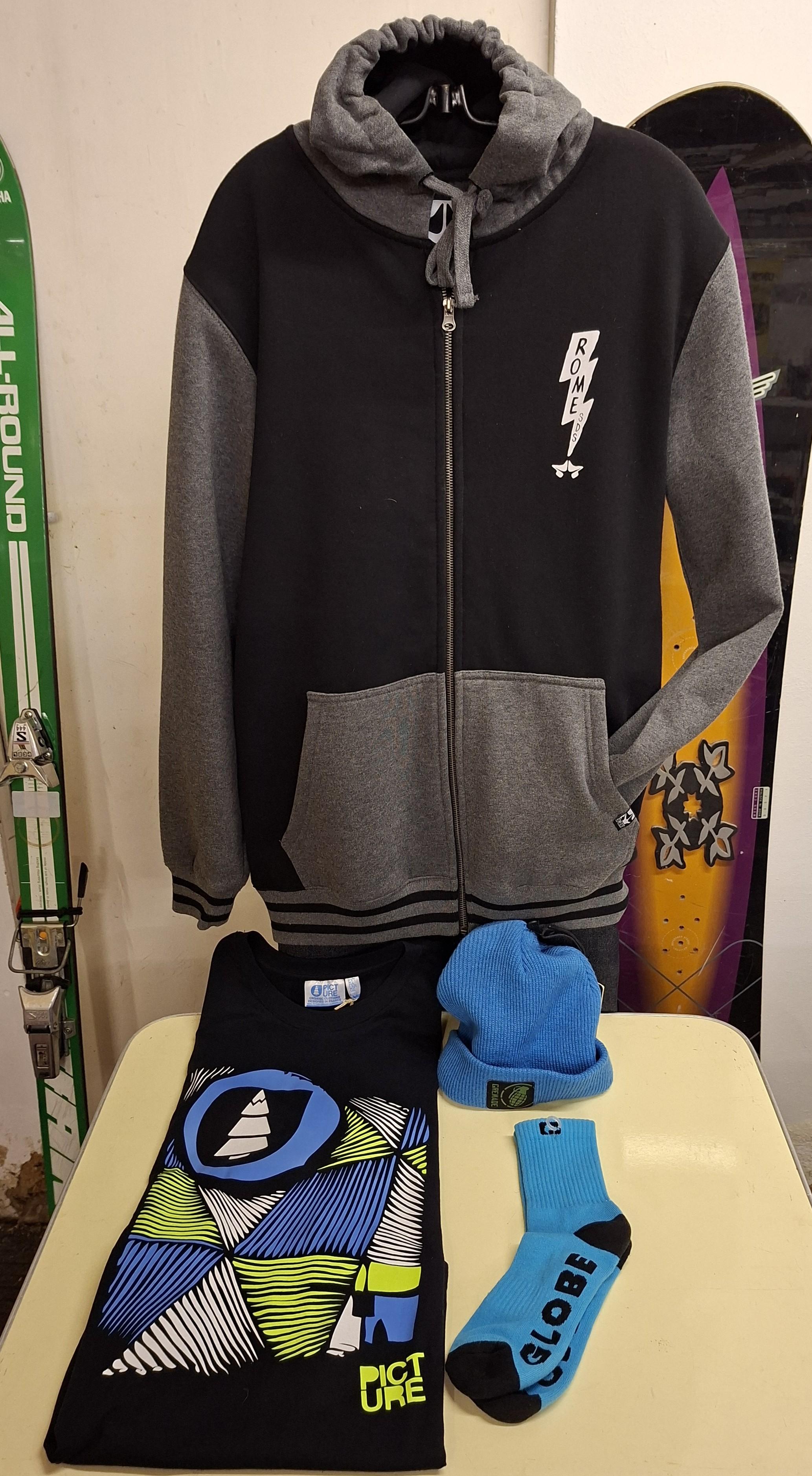 Apres Mystery Box 4 Items