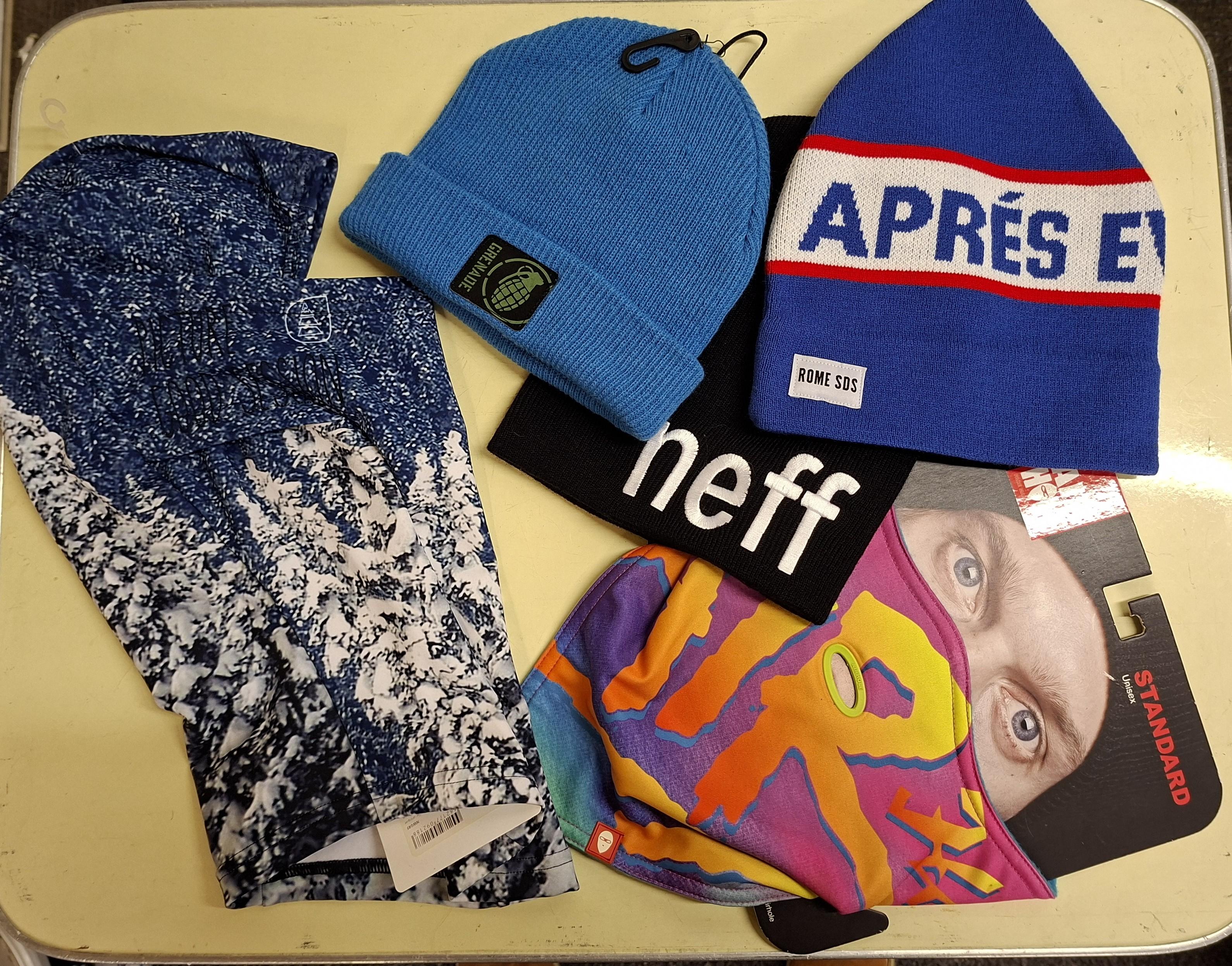 Apres Mystery Box 4 Items